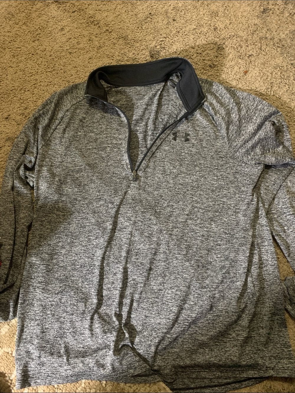 Under Armour Men's Heather Gray 1/4 Zip Pullover
